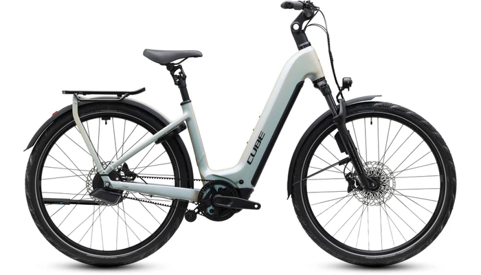 Cube kathmandu hybrid deluxe exc800 dames zilver mat cube elektrische fietsen