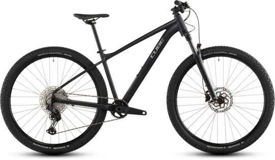 Cube attention pro 2026 heren zwartmat cube mountainbikes