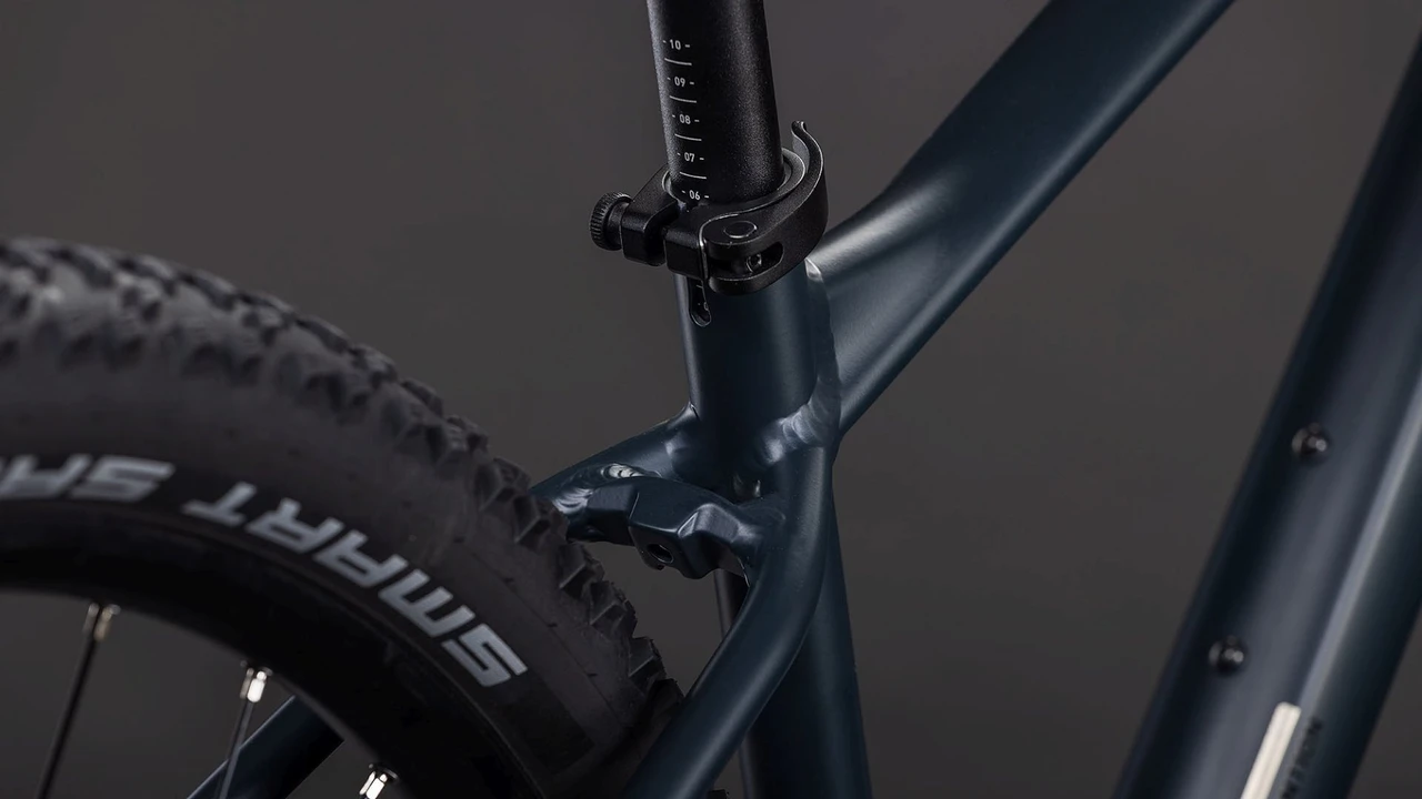 Cube attention pro 2026 heren zwartmat cube mountainbikes