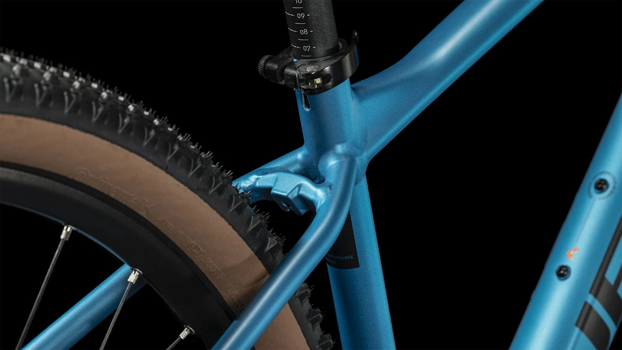 Cube Attention SLX 2023