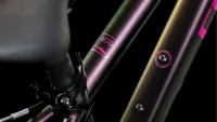 Cube kinderfiets acid 200 jongens roze