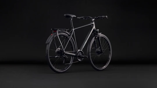 Cube kathmandu one heren zwart mat cube fietsen achterkant