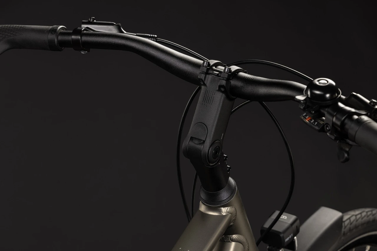 Cube touring one heren chroom cube touring fietsen stuur