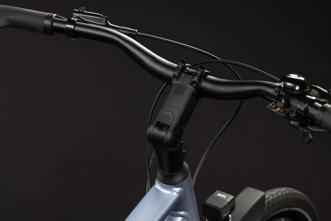 Cube touring one heren zilver blauw mat cube touring fietsen stuur
