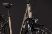 Cube touring one lage instap chroom cube touring fietsen detail