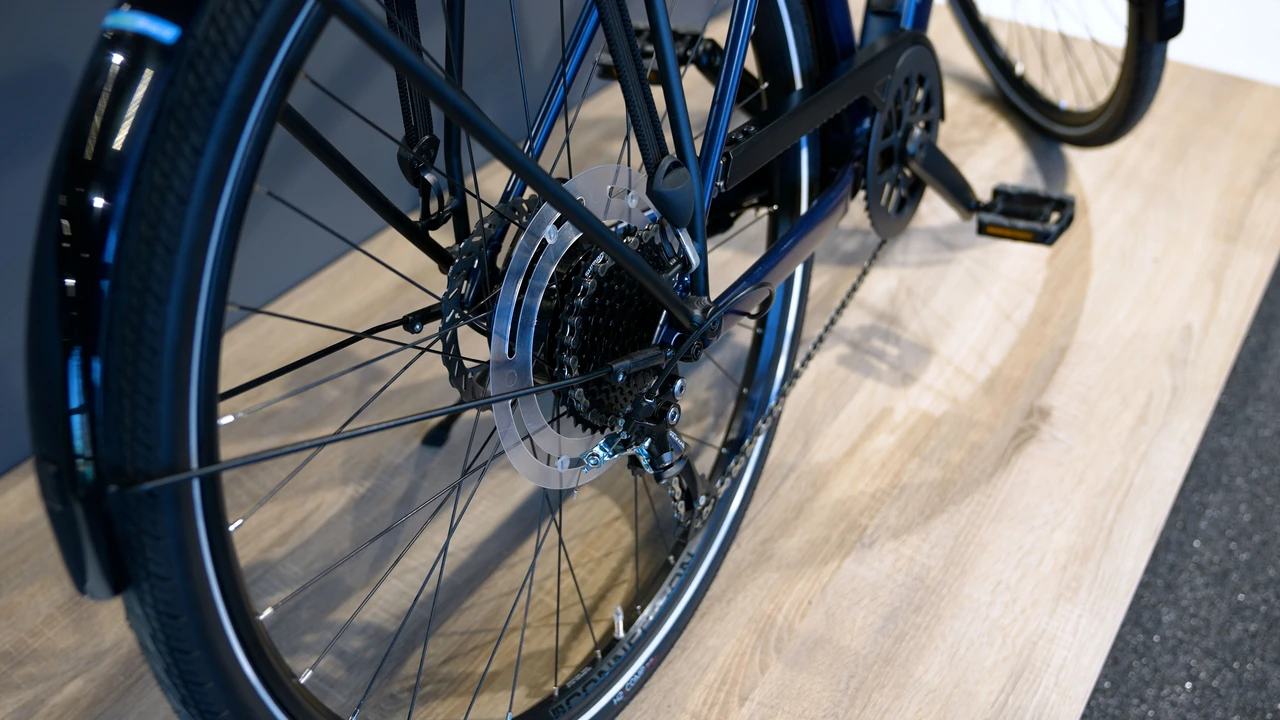 Trek FX+ 2 2023