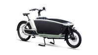 Medium family next2 green front lightson