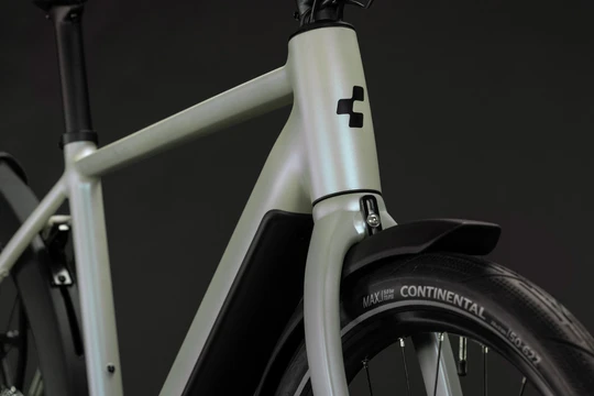 Cube editor hybrid pro 360 fe 2027 heren zilver mat cube elektrischefietsen detail