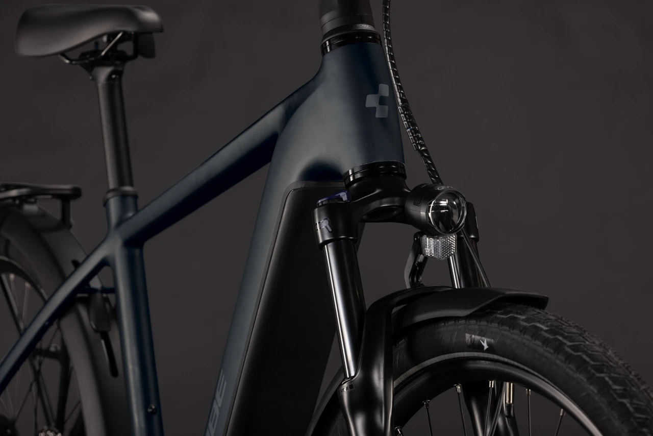 Cube touring hybrid one 600 heren grijs mat cube elektrische hybride fietsen koplamp