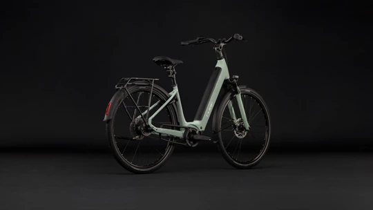 Cube supreme hybrid deluxe one 2027 dames groen cube elektrischefietsen achterkant