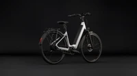 Cube supreme hybrid deluxe pro 2027 dames zilver mat cube elektrischefietsen achterkant