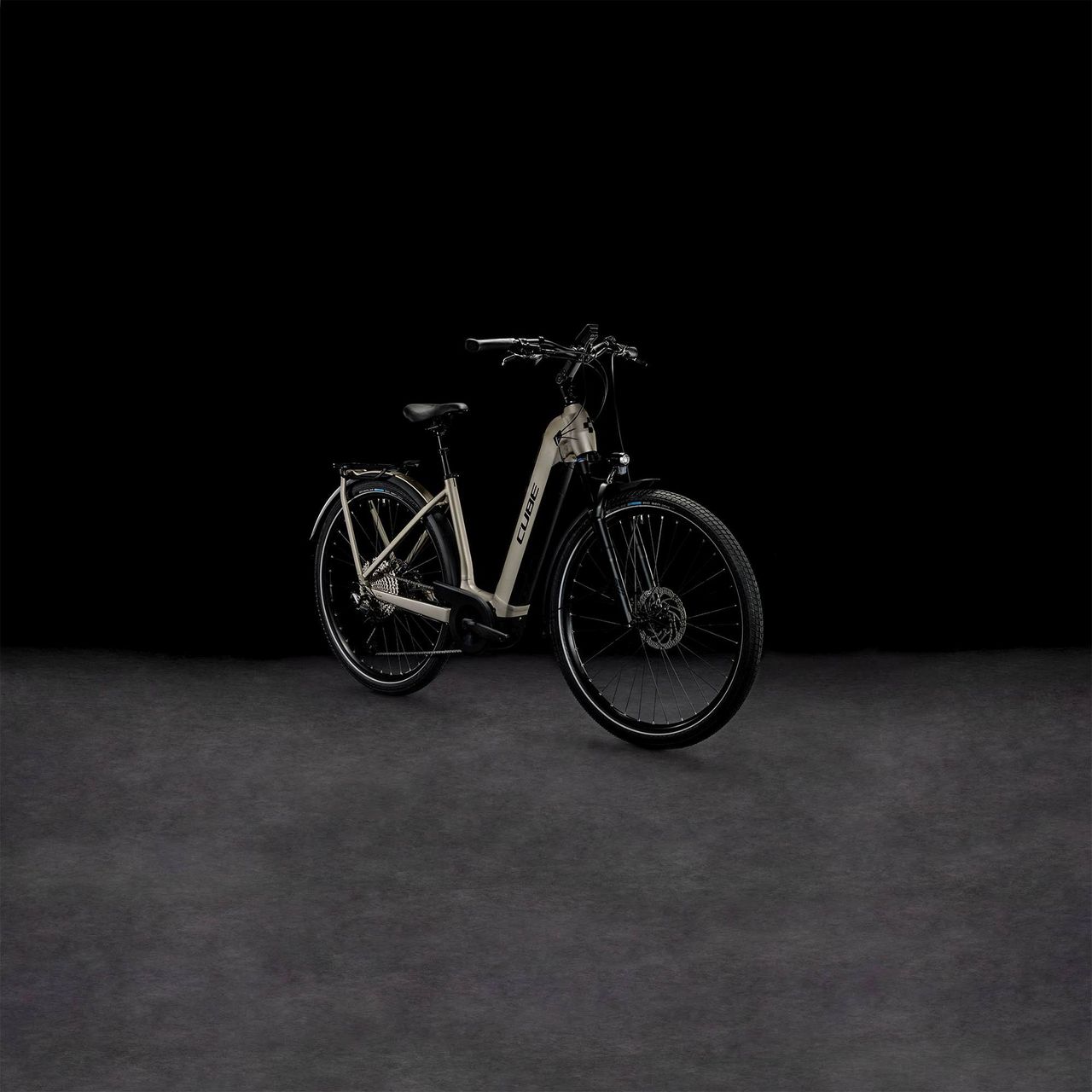 Cube Kathmandu Hybrid Pro 750 2023