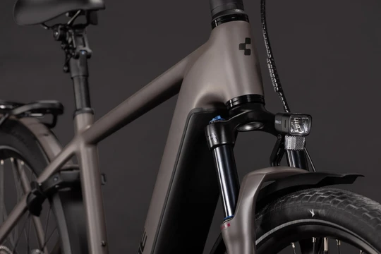 Cube kathmandu hybrid one 800 2027 heren bruinmat cube elektrische fietsen koplamp