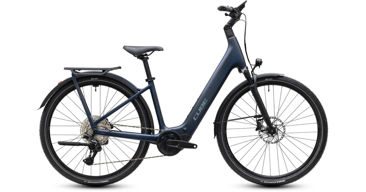 Cube kathmandu hybrid c62 pro 400x dames blauw mat cube elektrische fietsen
