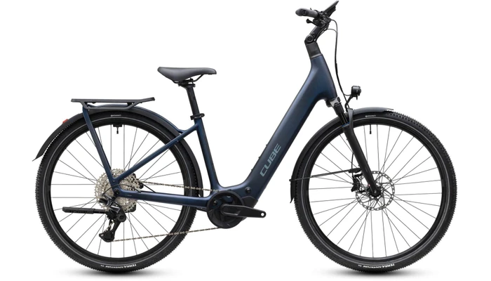 Cube kathmandu hybrid c62 pro 400x dames blauw mat cube elektrische fietsen