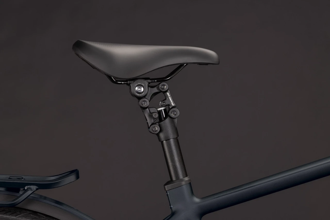 Cube kathmandu hybrid pro 2027 heren zwart mat cube elektrische fietsen zadel