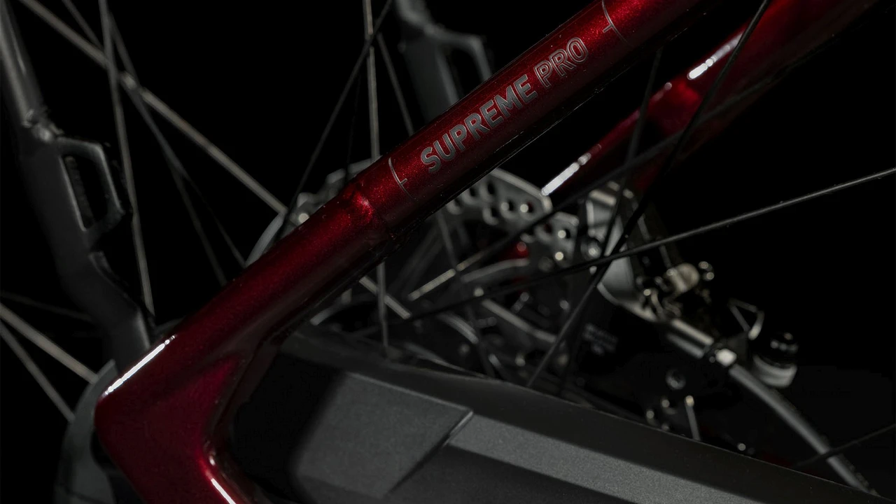 Cube Supreme Hybrid Pro 625 2023