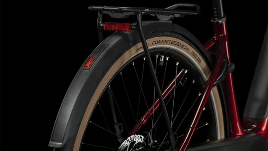Cube Supreme Hybrid Pro 625 2023