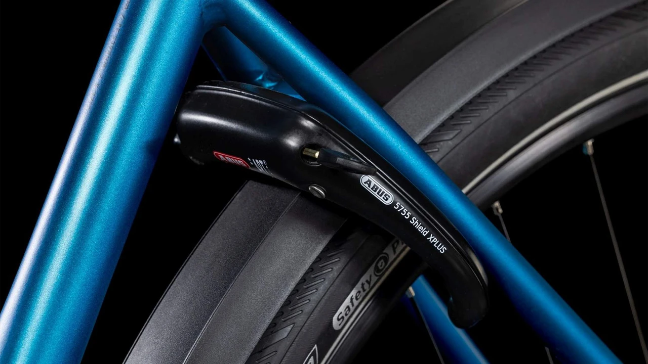 Cube Supreme Hybrid Deluxe One 625 2025