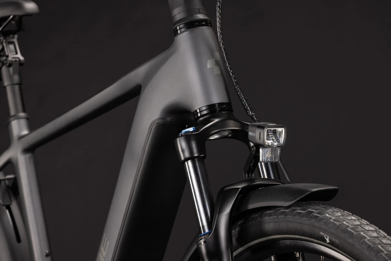Cube touring hybrid deluxe slx800 2027 heren grijs mat cube elektrische stadsfietsen koplamp