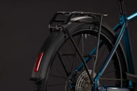 Cube touring hybrid pro 800 heren blauw mat cube elektrische hybrride fietsen bagagedrager