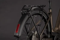 Cube touring hybrid pro 800 dames bruin mat cube elektrische hybrride fietsen achterkant
