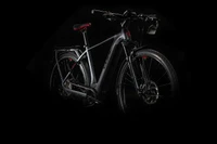 Cube Kathmandu Hybrid 45 625 2020