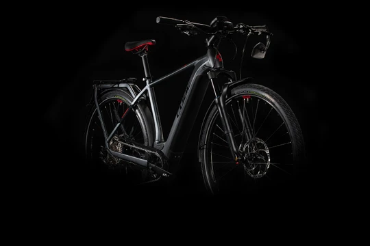 Cube Kathmandu Hybrid 45 625 2020
