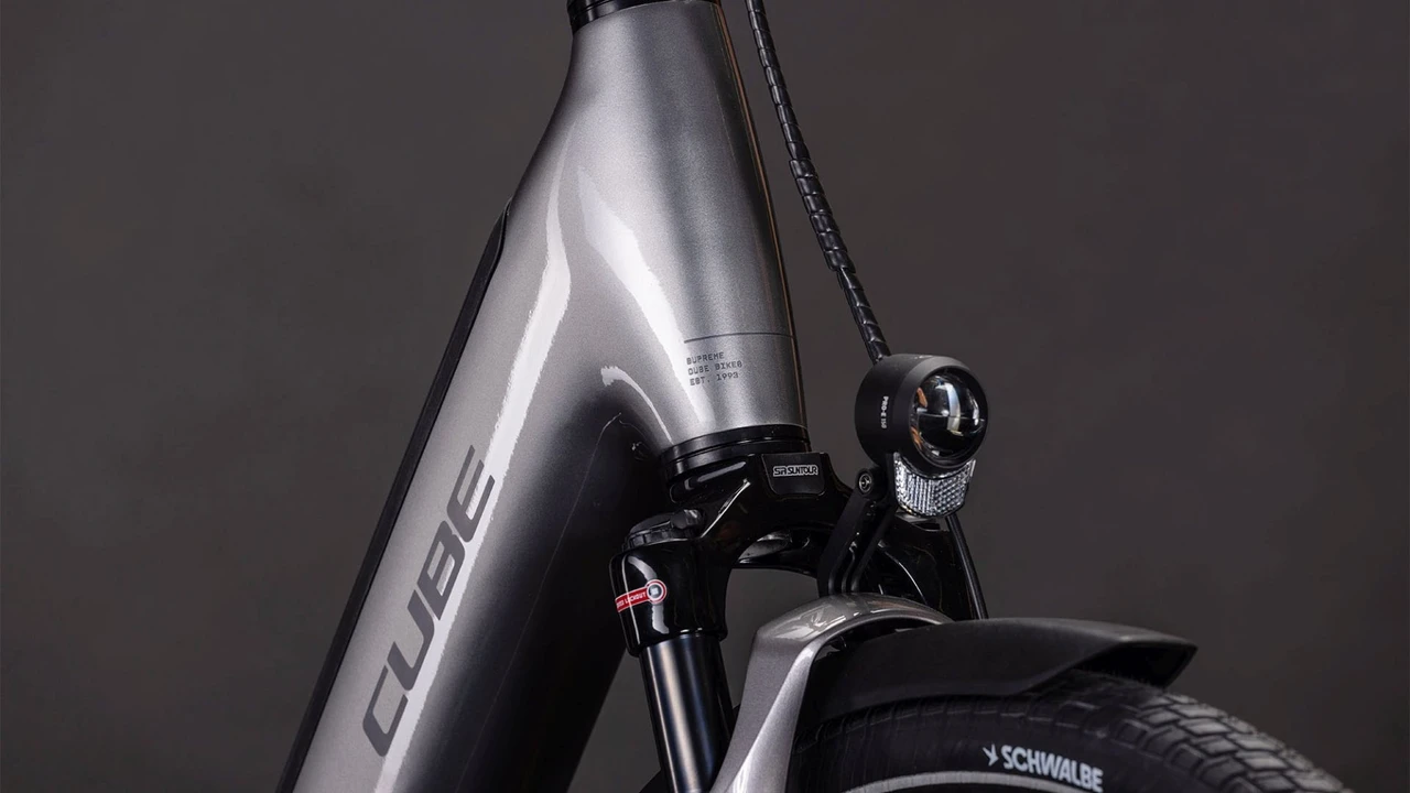 Cube Supreme Hybrid Deluxe Pro 600 2026