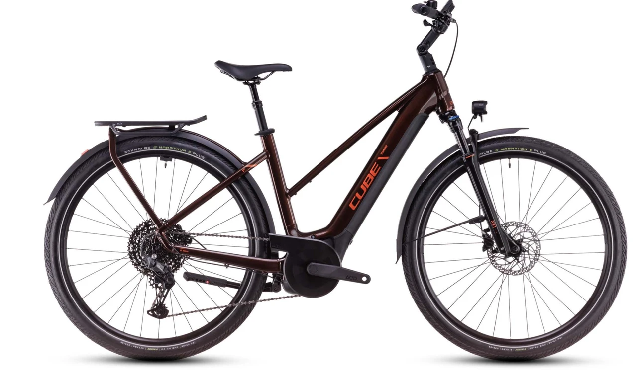 Cube Touring Hybrid Pro 625 2025