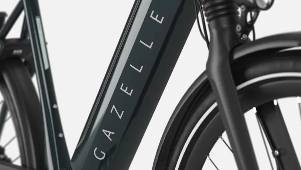 Gazelle Ultimate C8 Plus HMB 2024