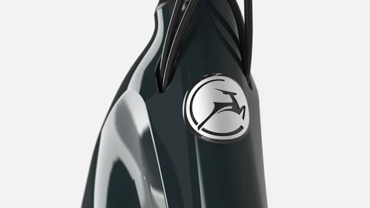 Gazelle Ultimate C8 Plus HMB 2025