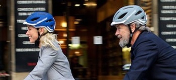 Bescherm je hoofd met een fietshelm